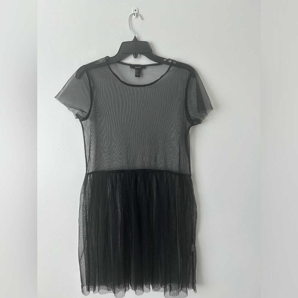 Forever 21 black mesh top size small